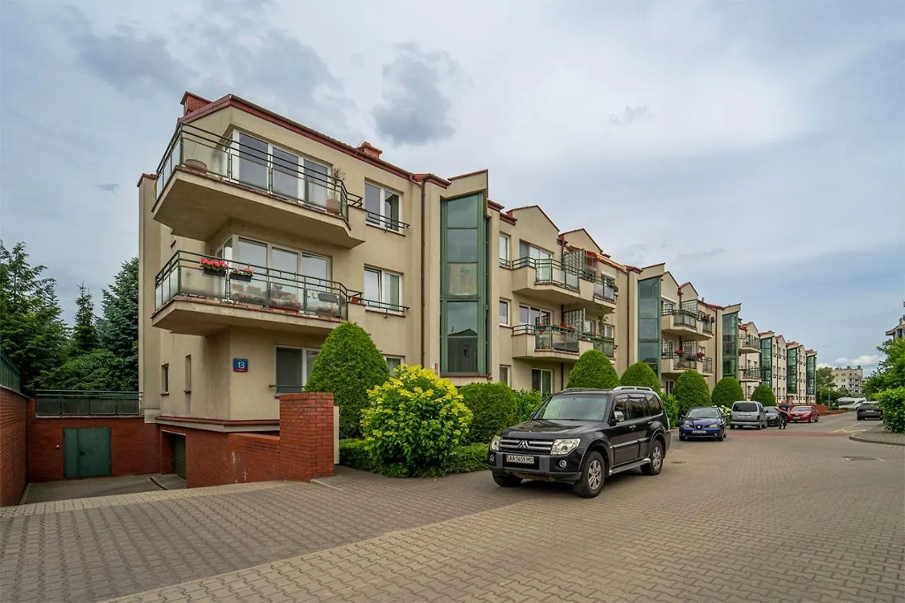 90M2 Prestige Suite - Parking & Jacuzzi & Aircon By Rentujemy 바르샤바 아파트