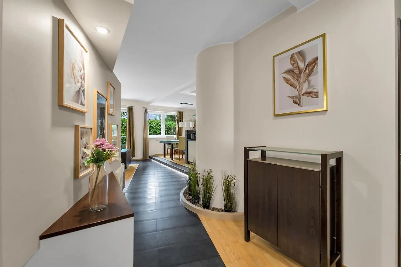 아파트 90M2 Prestige Suite - Parking & Jacuzzi & Aircon By Rentujemy 바르샤바